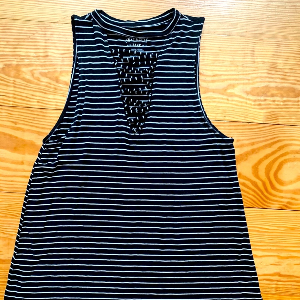 American eagle black and white tank